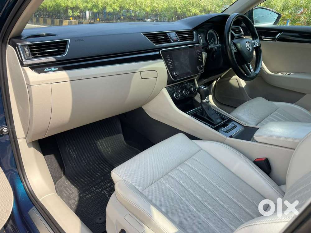 Skoda Superb 2.0 Tsi At L&k, 2020, Petrol