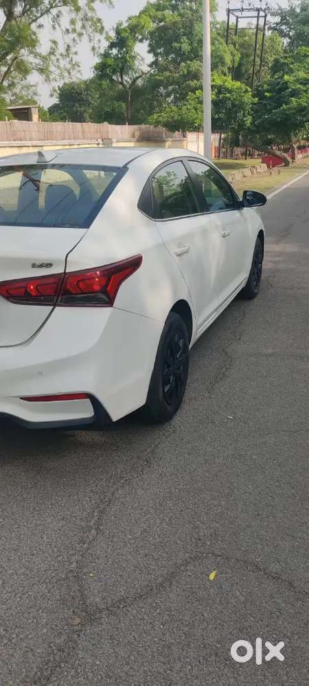 Hyundai Verna Diesel Manual 2018