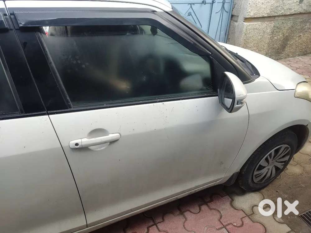 Maruti Suzuki Swift 2015 Petrol Well Maintained