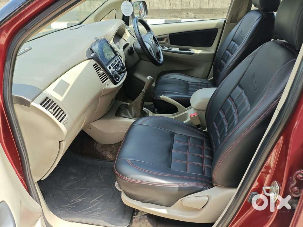 Toyota Innova 2.5 Gx 8 Str Bs-iii, 2012, Diesel