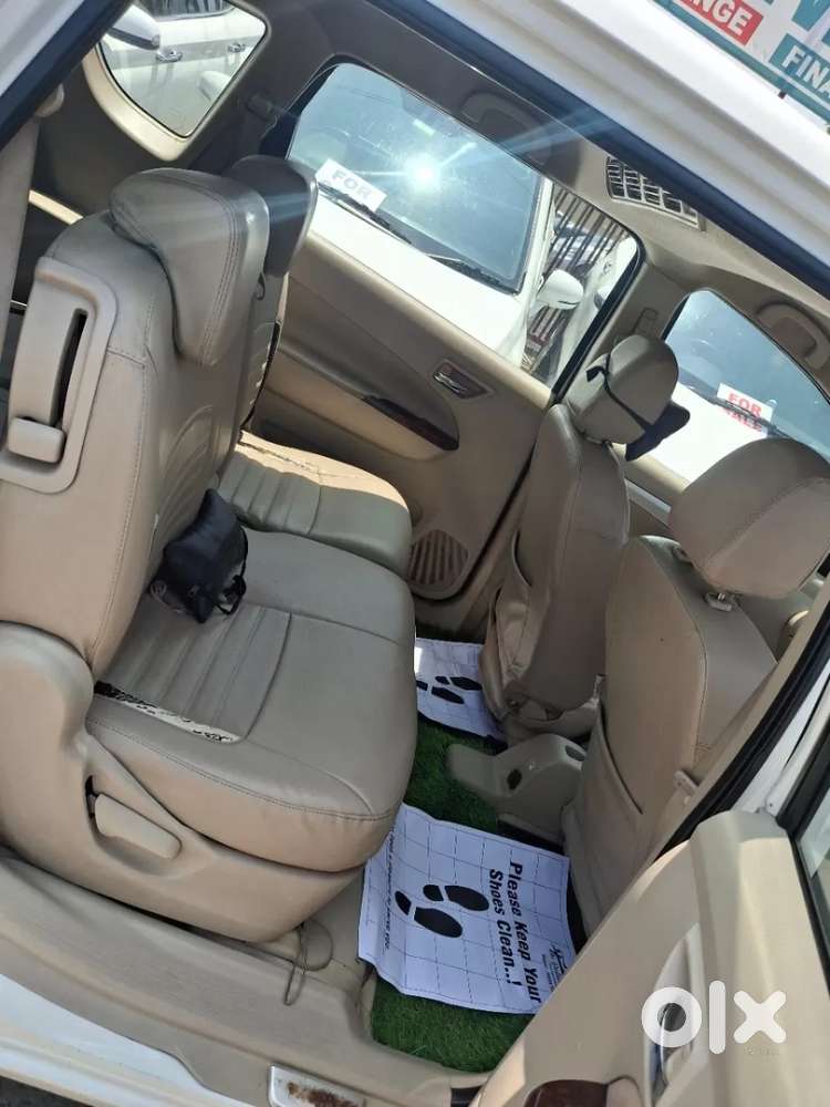 Maruti Suzuki Ertiga Shvs Zdi Plus, 2015, Diesel