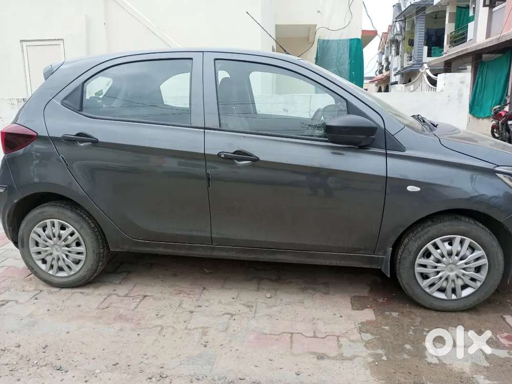 Tata Tiago Xm 2023 Petrol