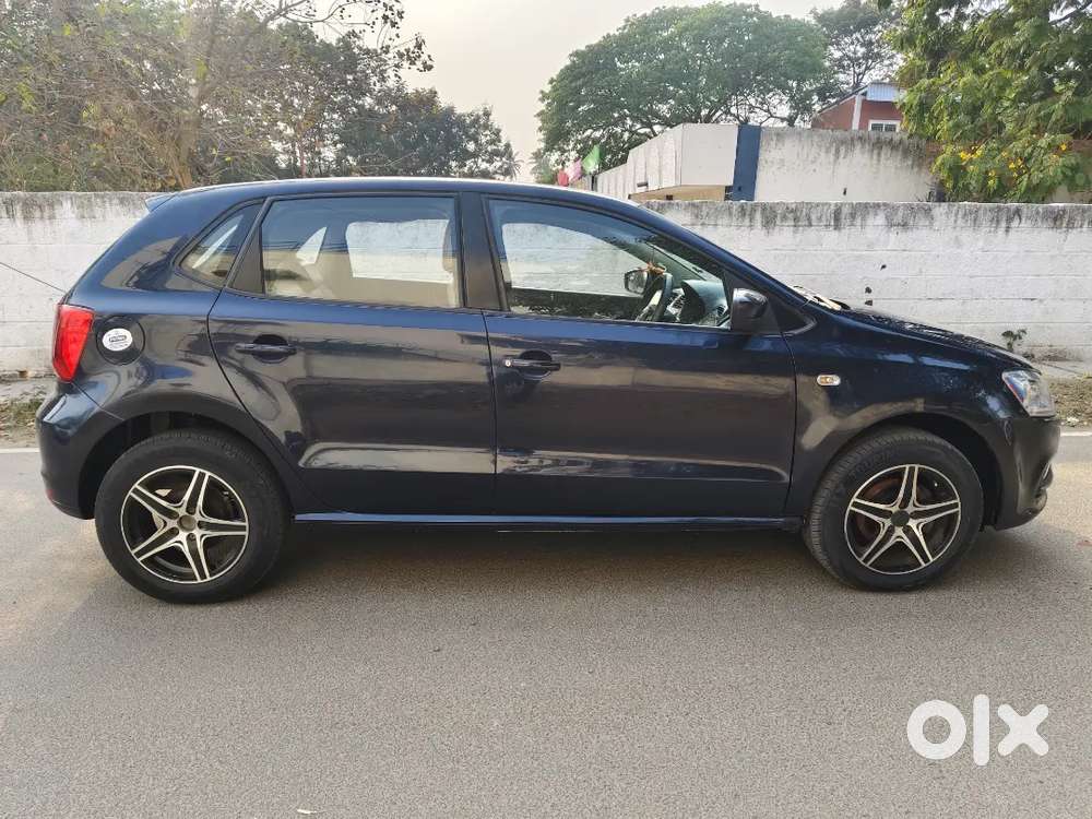 Volkswagen Polo 2015 Petrol 100000 Km Driven