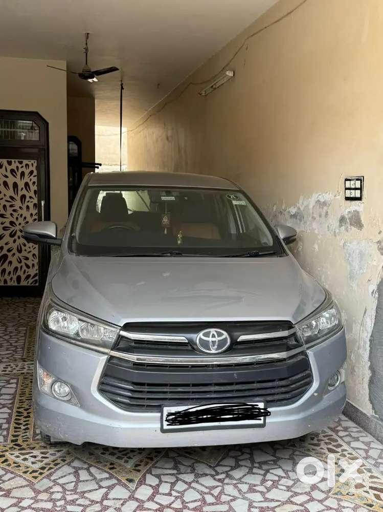 Toyota Innova Crysta 2017