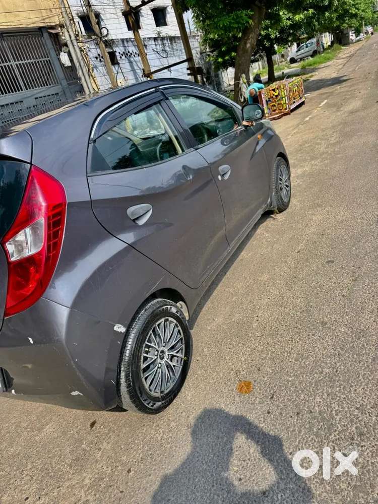 Hyundai Eon Era Petrol Manual 2016