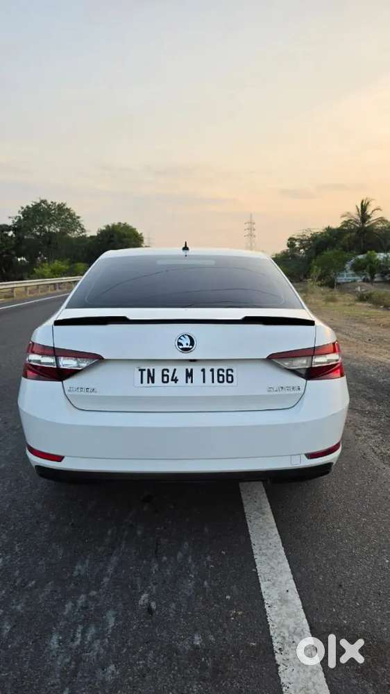 Skoda Superb Style 2016 Petrol Manual