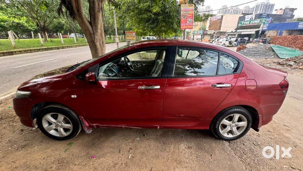 Honda City Hybrid 2013