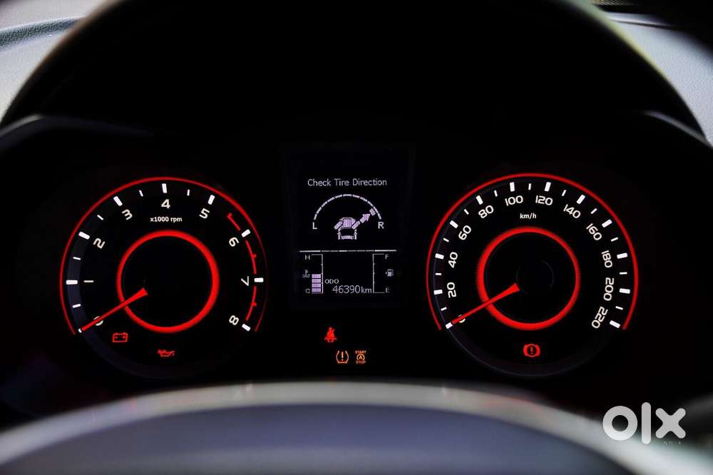 Mahindra Xuv300 W8 Option, 2021, Petrol