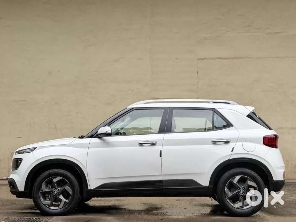 Hyundai Venue 1.0 Sx (o) Turbo Dct, 2019, Petrol