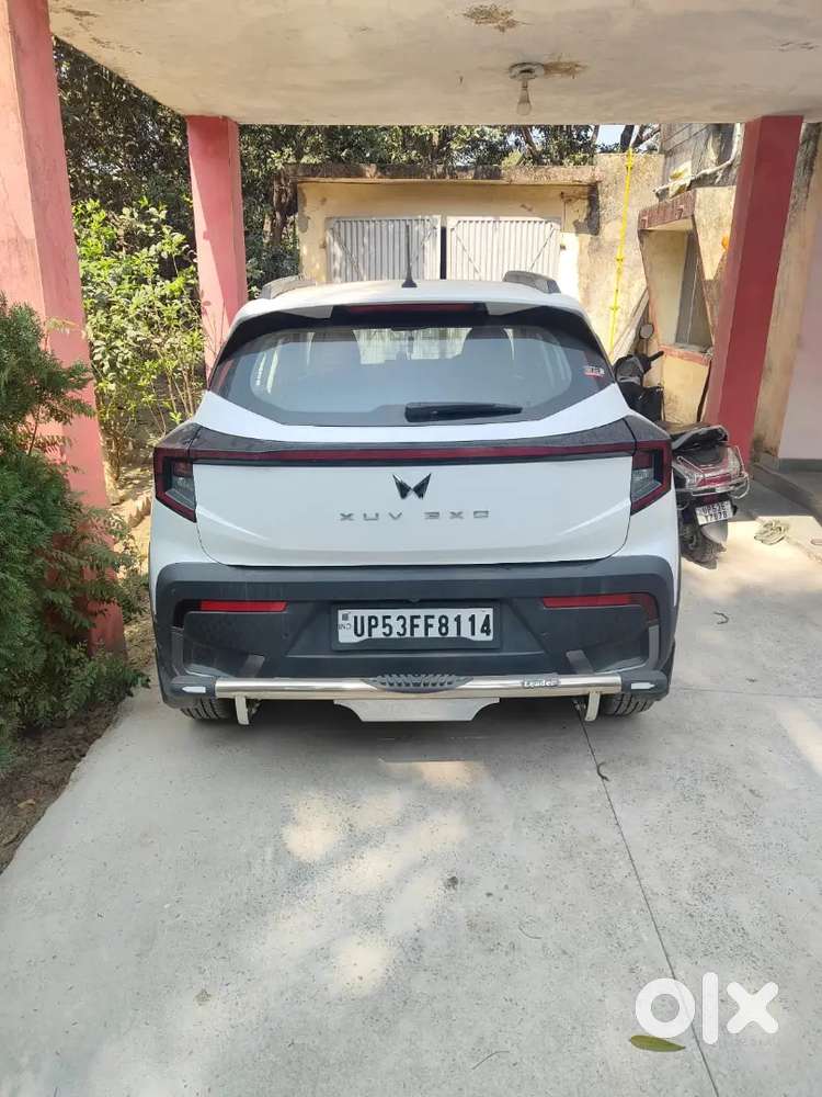 Mahindra Xuv 3xo 2025 Diesel 7850 Km Driven