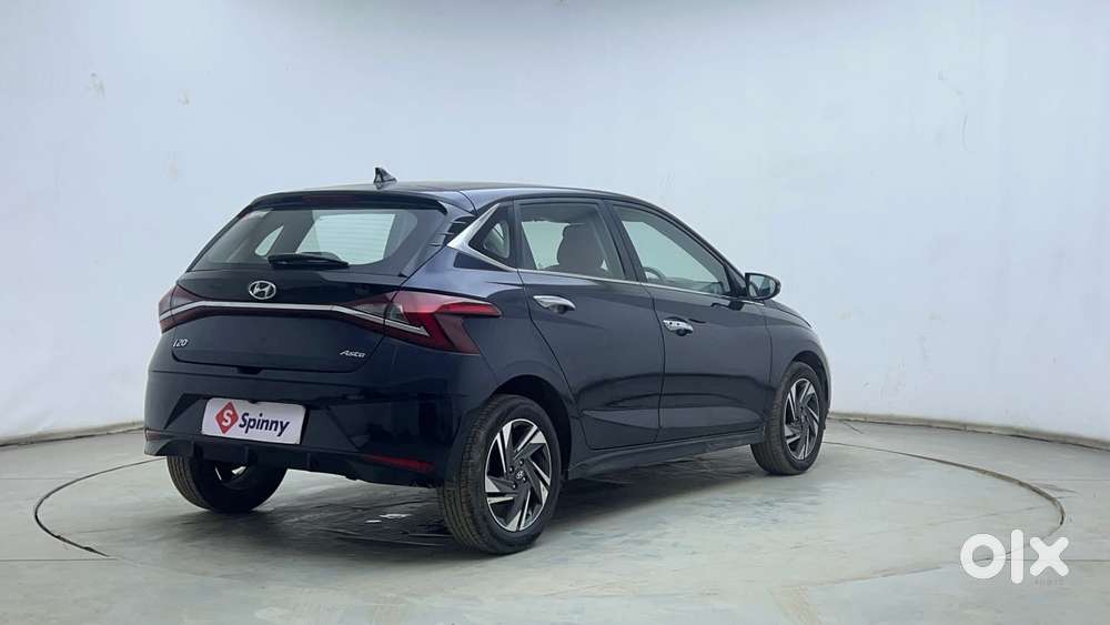 Hyundai I20 Asta (o) 1.2 Mt, 2023, Petrol