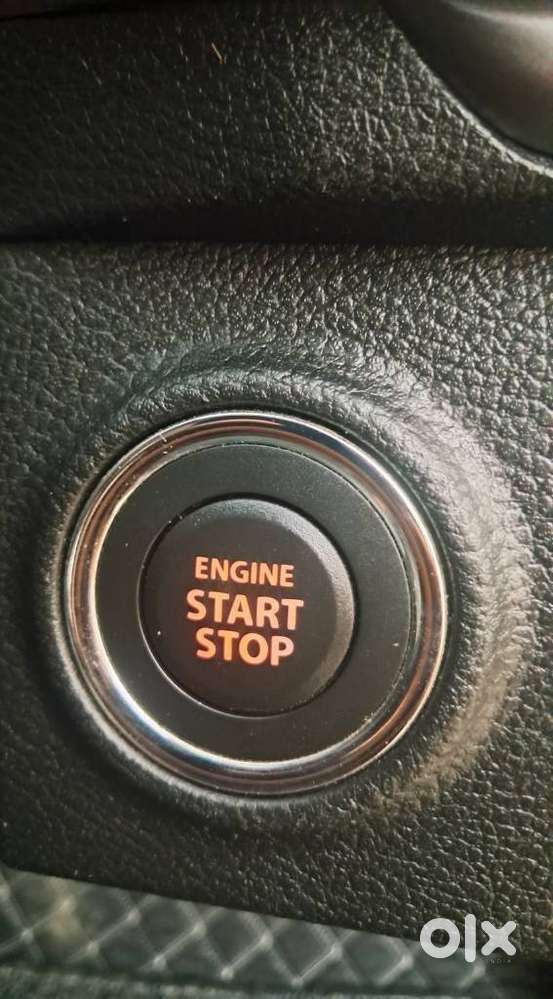 Maruti Suzuki Brezza 1.5 Zxi Smart Hybrid Dual Tone, 2025, Petrol