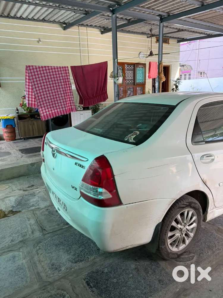 Toyota Etios 1.5 High 2011