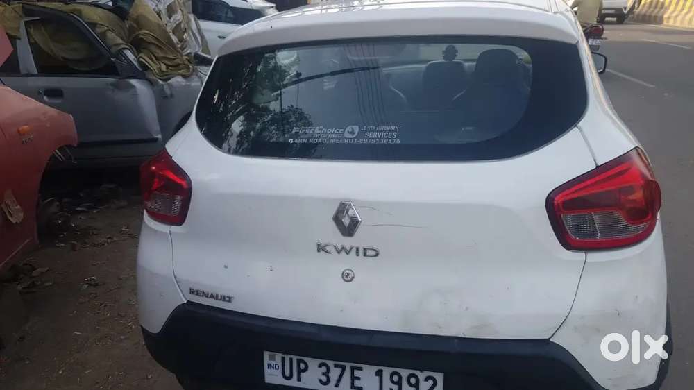 Renault Kwid 2016 Petrol Well Maintained