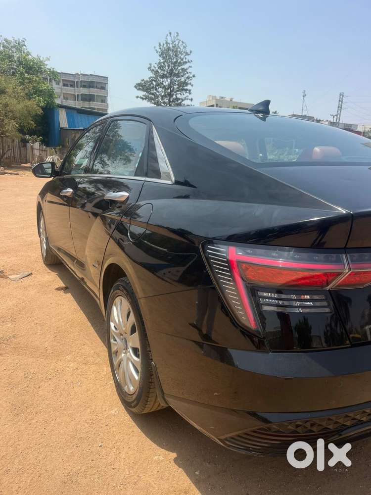 Hyundai Verna Sx 1.5 Petrol Ivt, 2023, Petrol