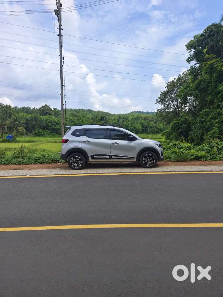 Renault Triber Rxt Manual  Dec 2022  12,000 Km  First Owner