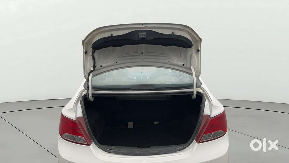 Hyundai Verna [2015-2017] Fluidic 4s 1.6 Vtvt S, 2015, Petrol