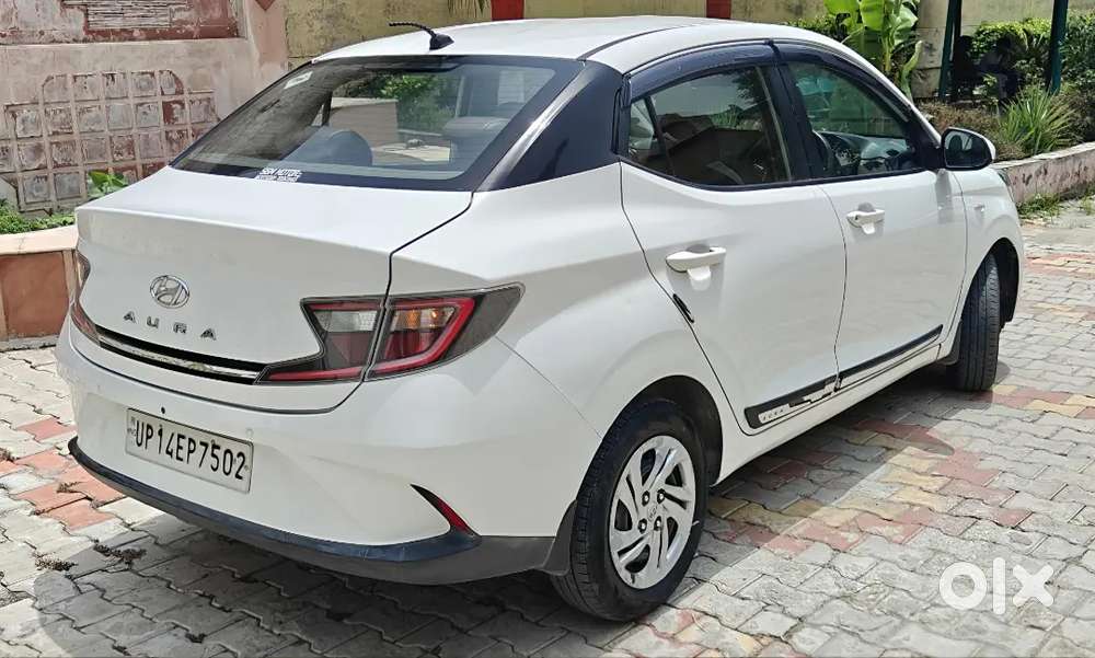 Hyundai Aura 1.2 S Cng  December 2020