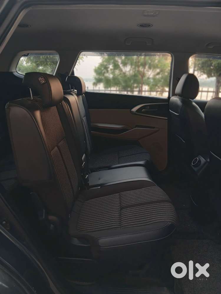 Kia Carens 1.5 Prestige 7 Str, 2023, Petrol