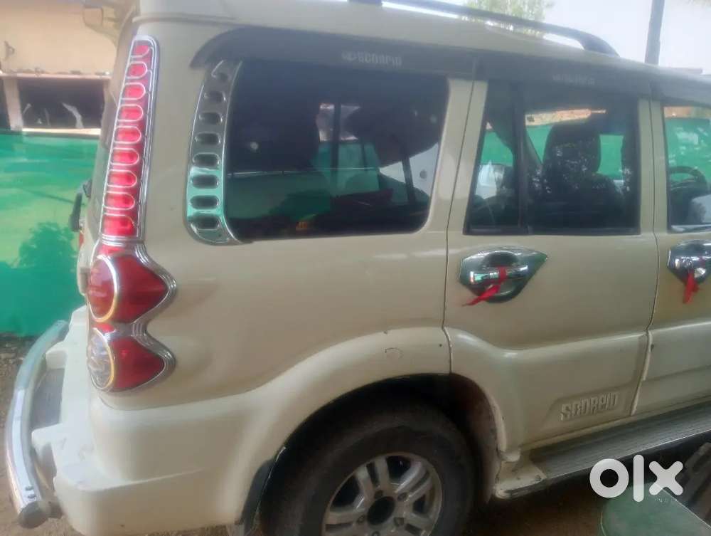 Mahindra Scorpio Classic 2011 Driven Ek Bhi Kaam Nahi H  Koi Bhi