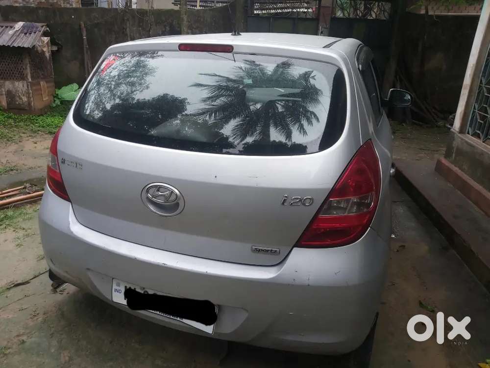 Hyundai I20 2011 Petrol 100000 Km Driven
