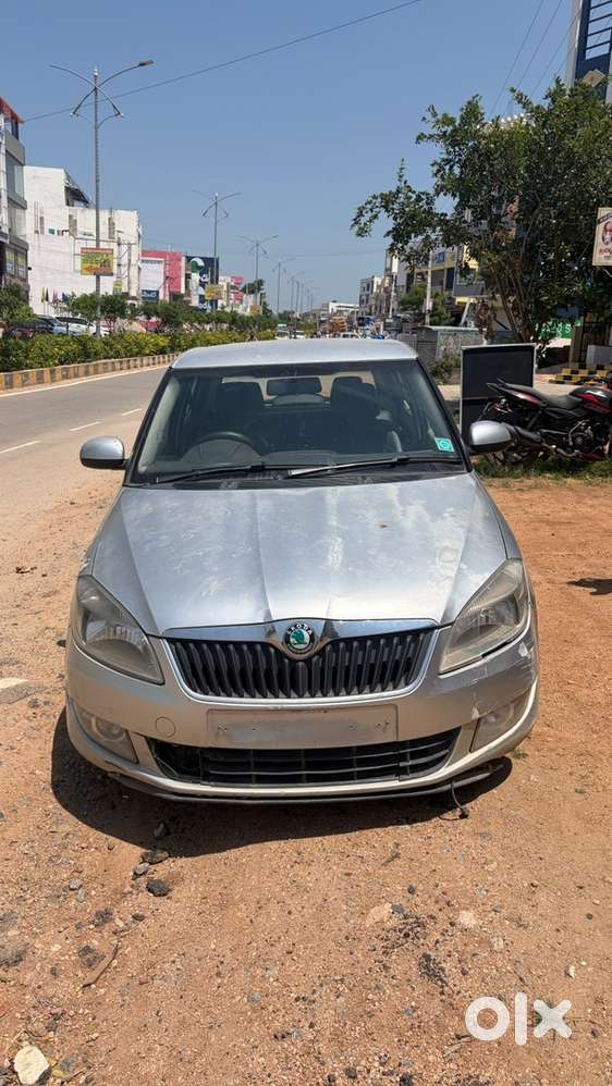 Skoda Fabia Petrol 2011