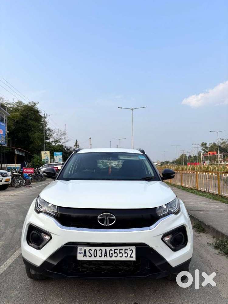 Tata Nexon 1.2 Revotron Xm (s), 2022, Petrol