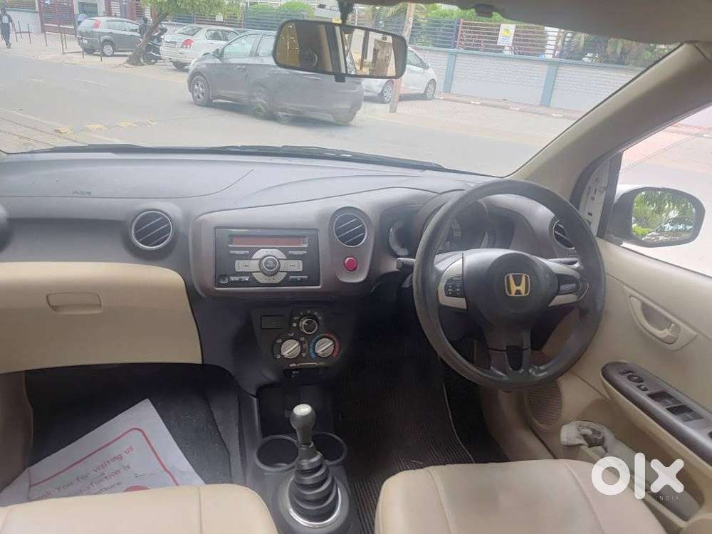 Honda Brio, 2012, Petrol