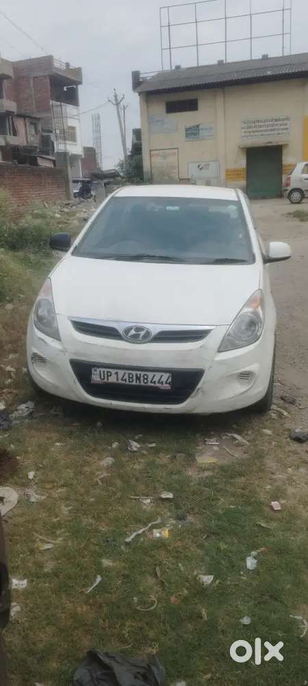 Hyundai I20 2012 Cng & Hybrids 140000 Km Driven
