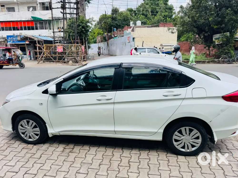 Honda City 2017 Petrol 5800 Km Driven