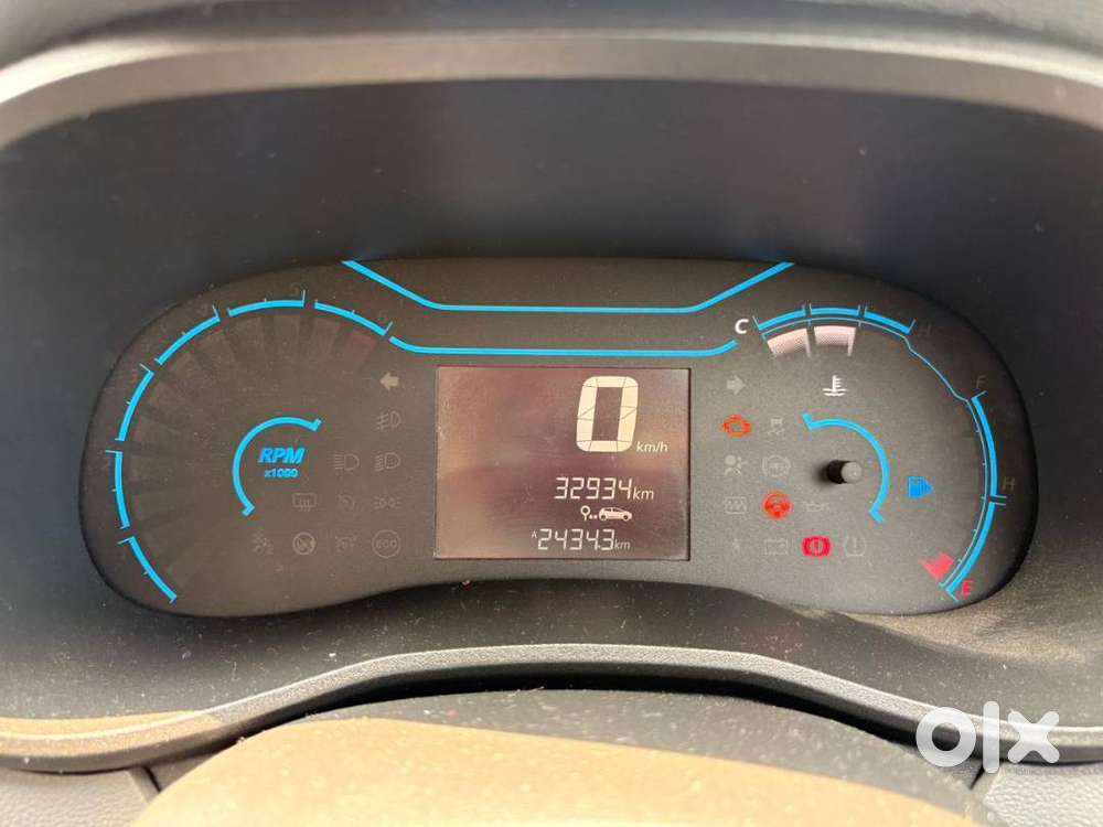 Kwid Rxt (o) 2022 (new Condition & Well Maintained)