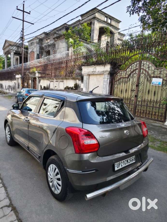 Maruti Suzuki Swift Vxi + Manual, 2021, Petrol