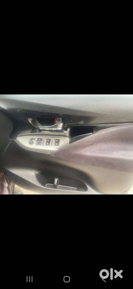Toyota Innova Crysta 2.5z, 2017, Diesel