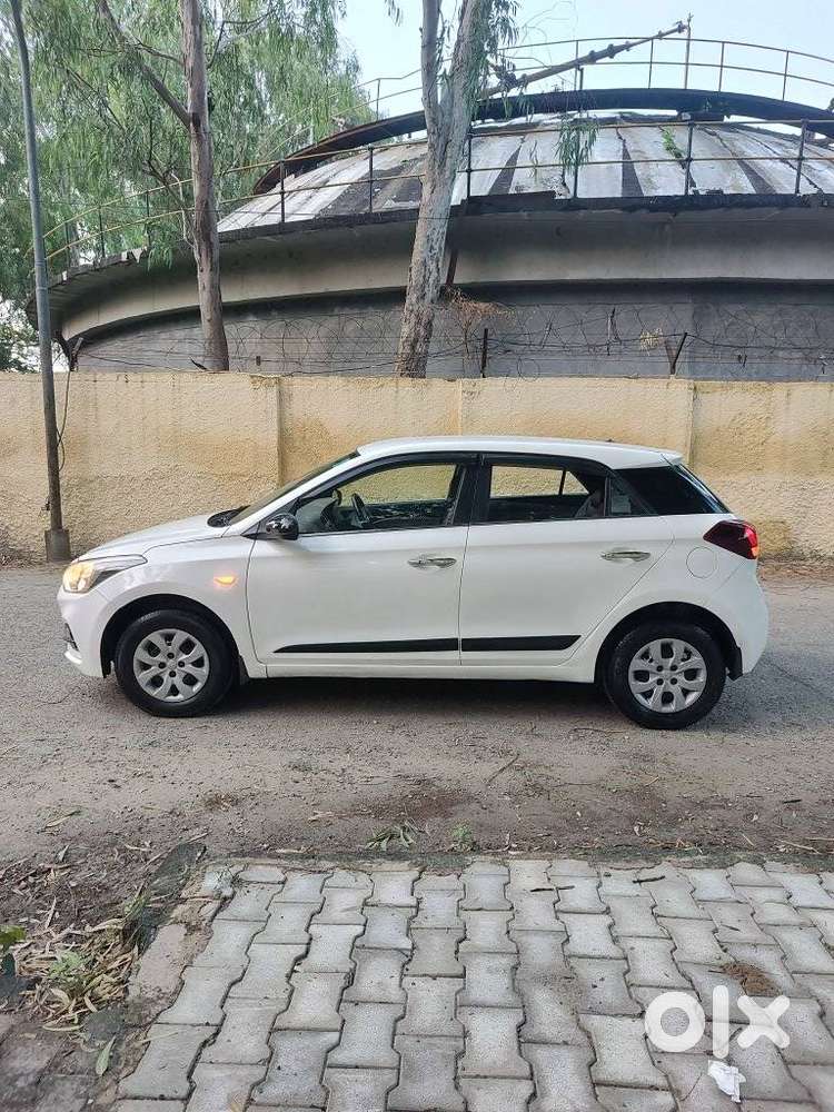 Hyundai I20 Magna 1.2 Vtvt, 2019, Petrol