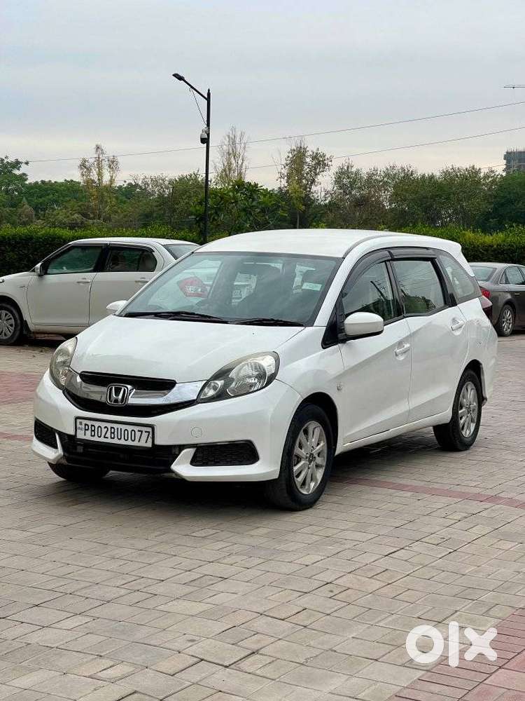 Honda Mobilio, 2014, Diesel