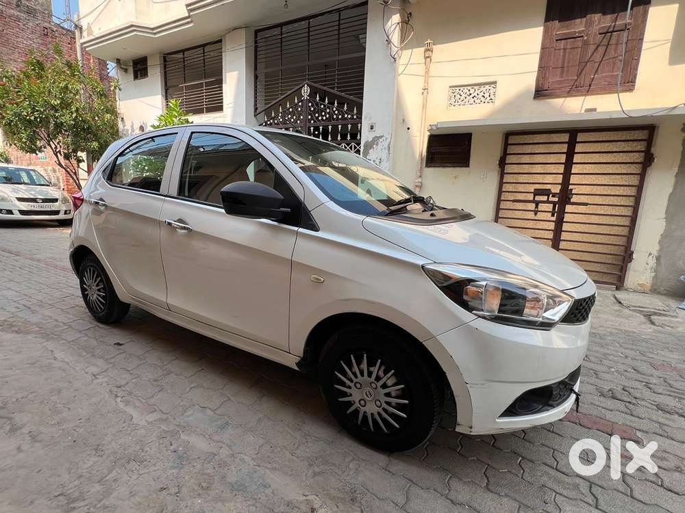 Tata Tiago Petrol 2018