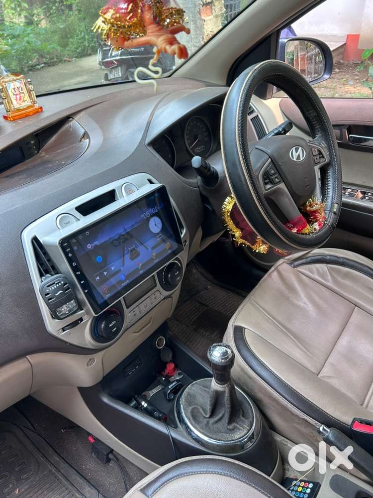 2013 Hyundai I20 Automatic 1.4 Sportz, Tax Cf 2028