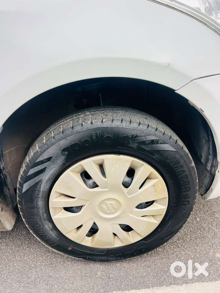 Maruti Suzuki Swift Vxi + Manual, 2011, Petrol