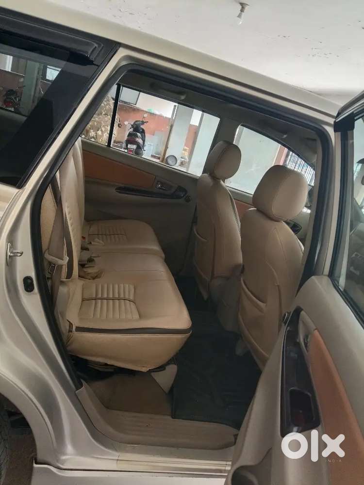 Toyota Innova Diesel Manual 2012 Year