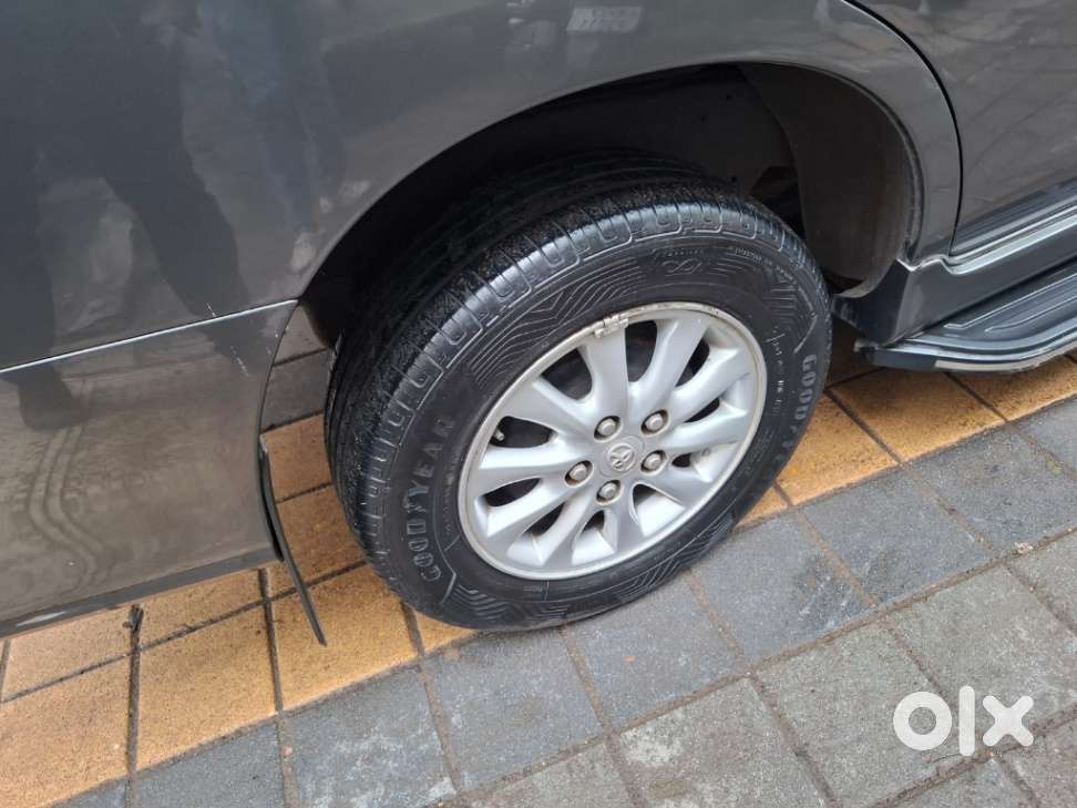 Toyota Innova 2.5 Vx 8 Str, 2012, Diesel
