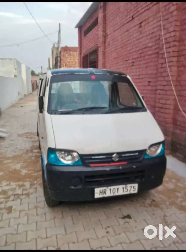 Eeco 5 Seater Cng Patrol New Tyre Owner First Car