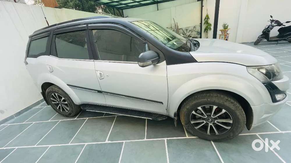 Mahindra Xuv500 2016 Diesel 81000 Km Driven