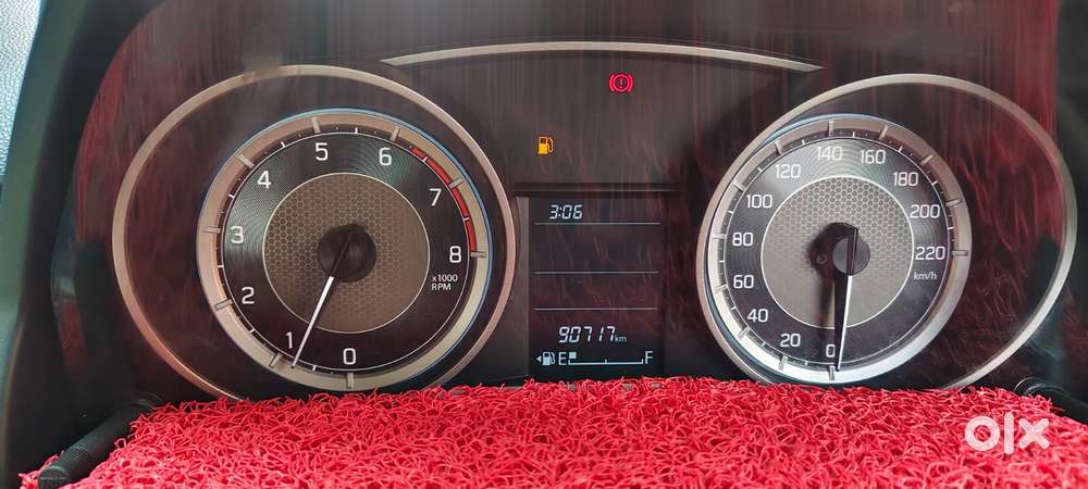 Maruti Suzuki Swift Dzire Vxi(o) Mt, 2023, Petrol