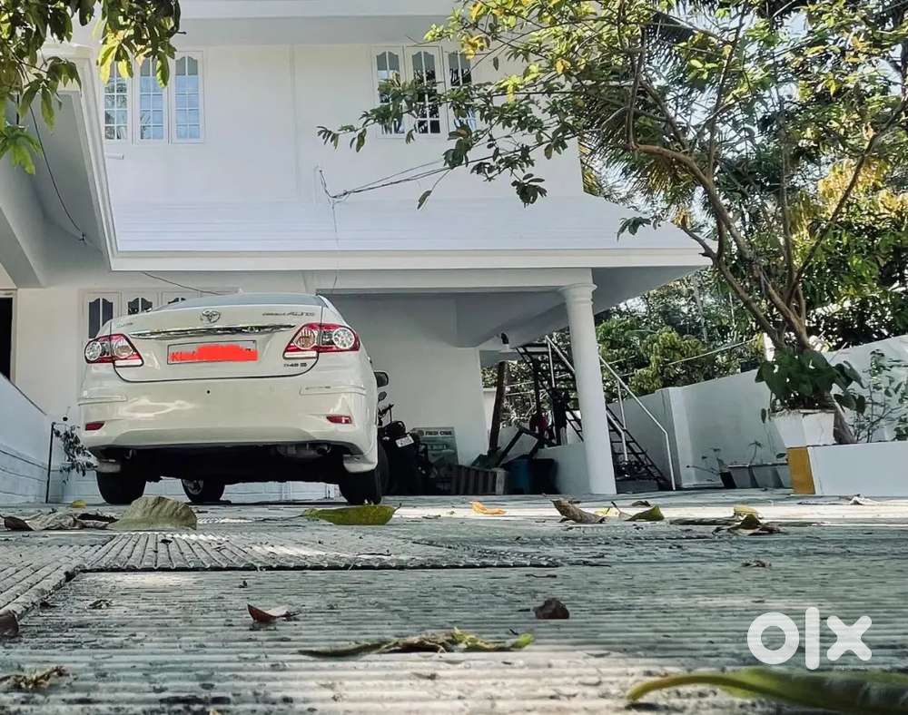 Toyota Corolla Altis 2011 Diesel Good Mileage