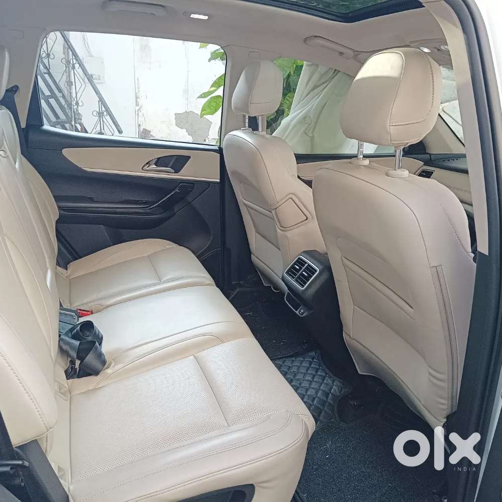 Mahindra Xuv700 2024