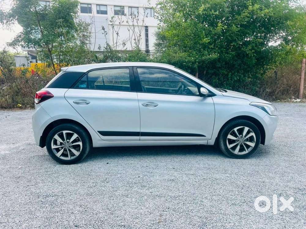 Hyundai Elite I20 Sportz (o) 1.4, 2016, Diesel