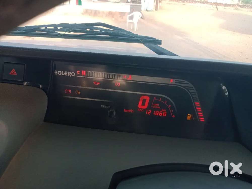 Mahindra Bolero 2015
