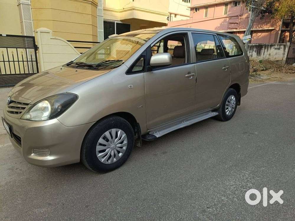 Toyota Innova 2.5 Gx 7 Str Bs-iii, 2009, Diesel