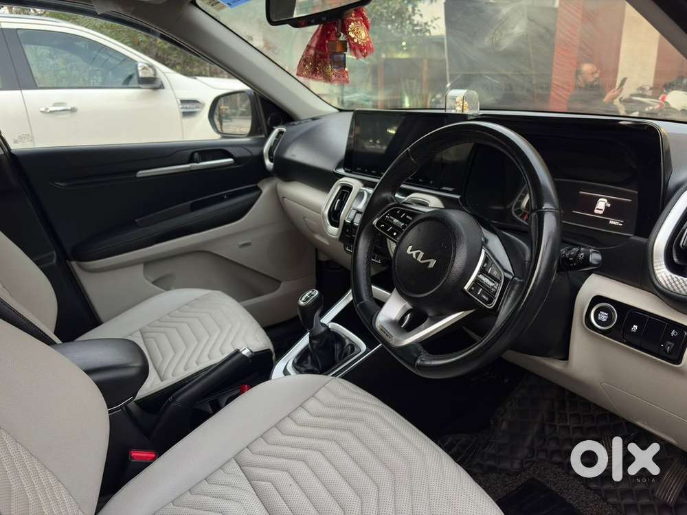 Kia Sonet Petrol 2022