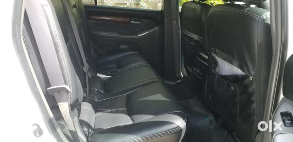 Toyota Land Cruiser Prado 2006 Model Car Available